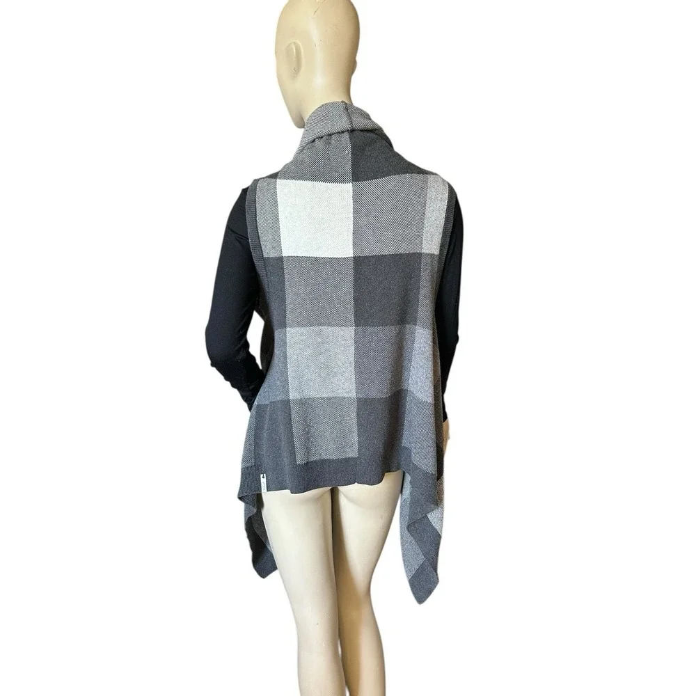 Woolrich Wool‎ Cardigan Wrap LARGE Open Front Plaid Chic Workwear Layering Boxy
